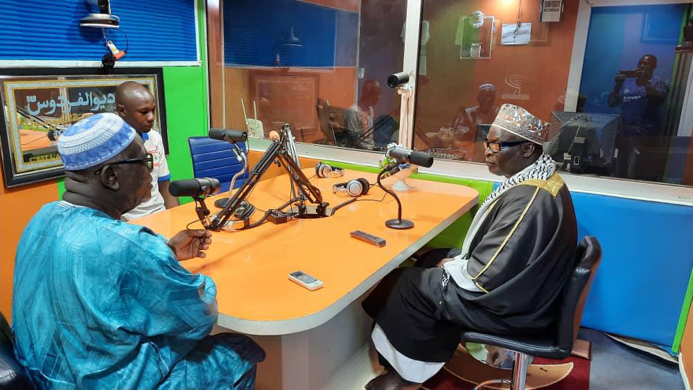 DEBAT AVEC LE DIRECTEUR KOUROUMA