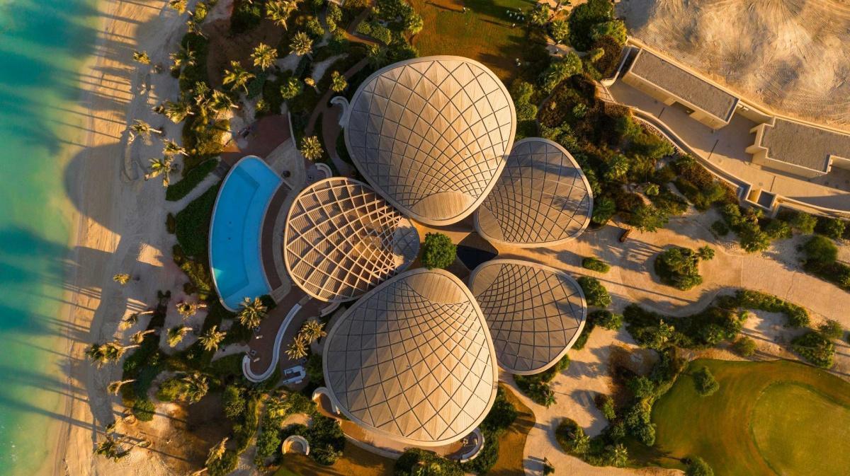 "البحر الأحمر الدولية" تفتتح جزيرة "شورى" بـ 3 منتجعات عالمية متاحة للجميع "البحر الأحمر الدولية" تفتتح جزيرة "شورى" بـ 3 منتجعات عالمية متاحة للجميع