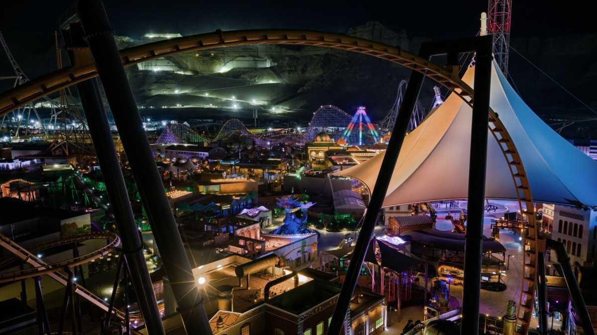 Six Flags مدينة القدية Six Flags مدينة القدية