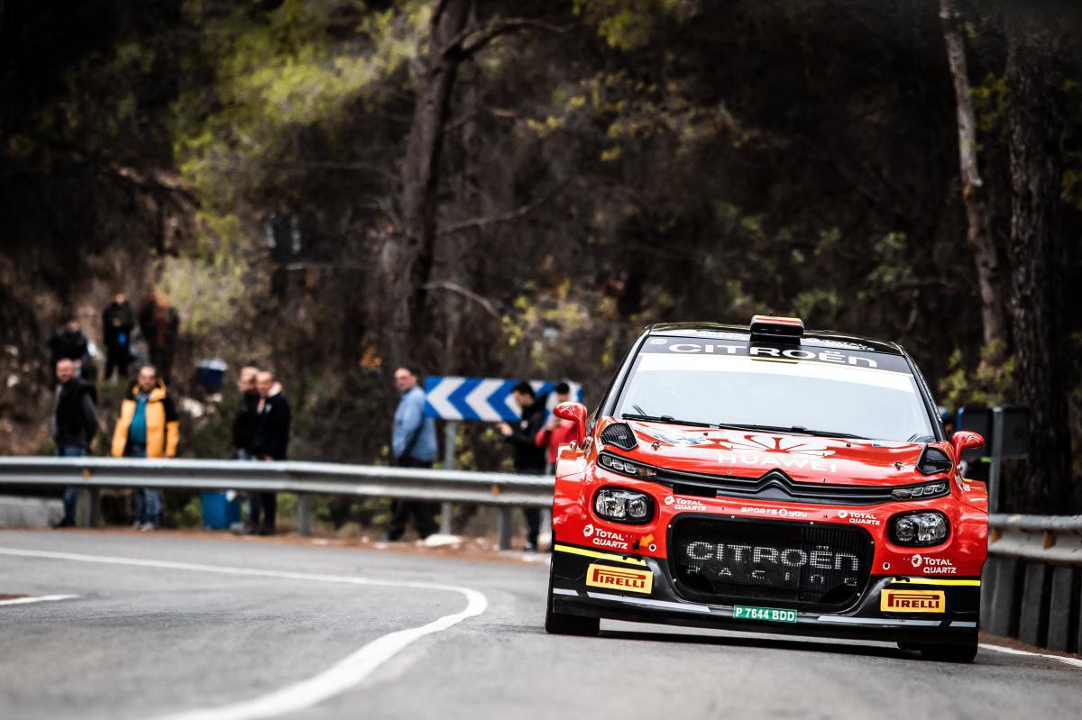 Jan Solans marca el mejor tiempo en el tramo de calificación Jan Solans marca el mejor tiempo en el tramo de calificación