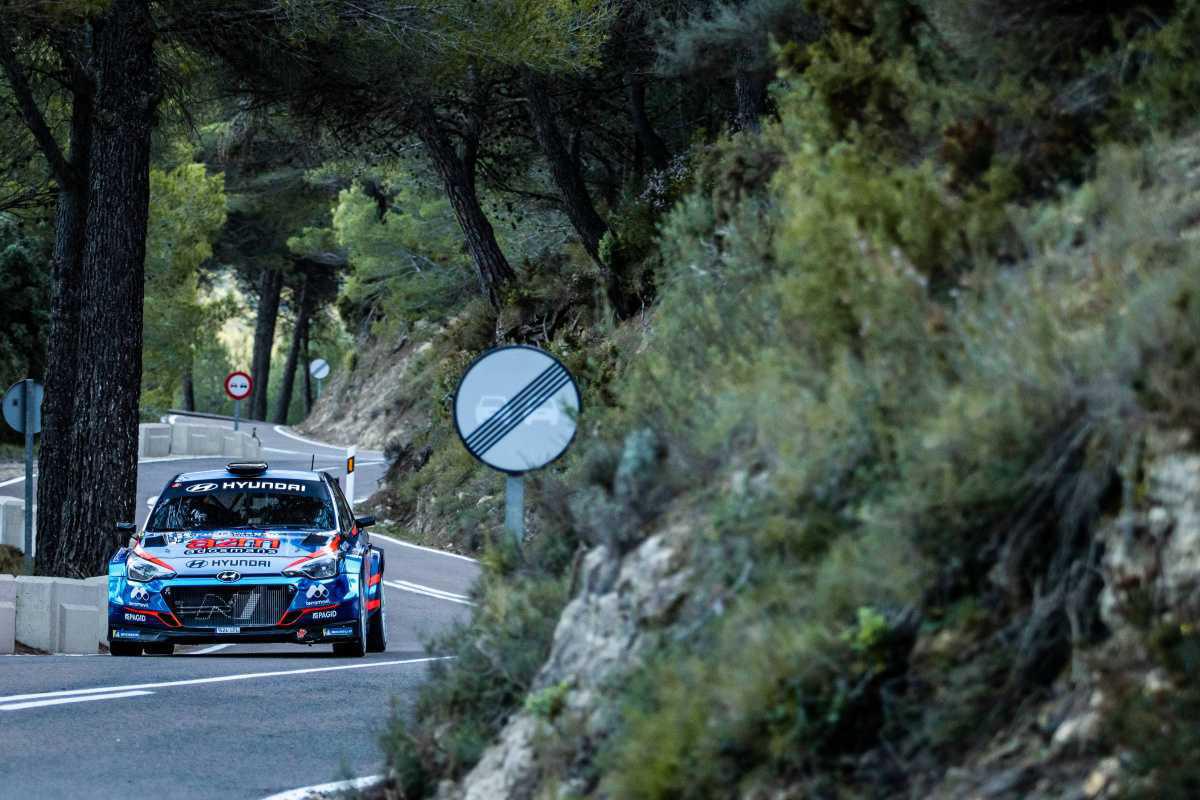 Surhayen Pernia se afianza como líder y se convierte en favorito a la victoria Surhayen Pernia se afianza como líder y se convierte en favorito a la victoria