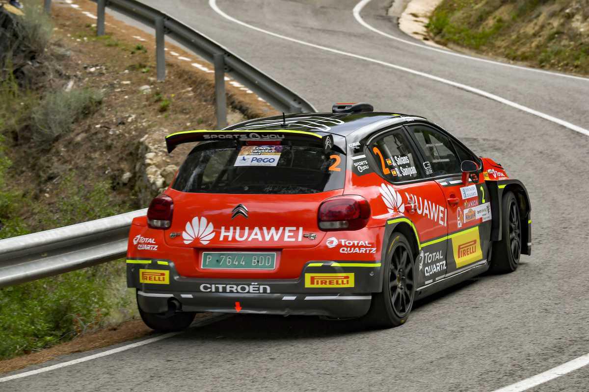 Jan Solans recorta diferencias y recupera posición en el podio Jan Solans recorta diferencias y recupera posición en el podio