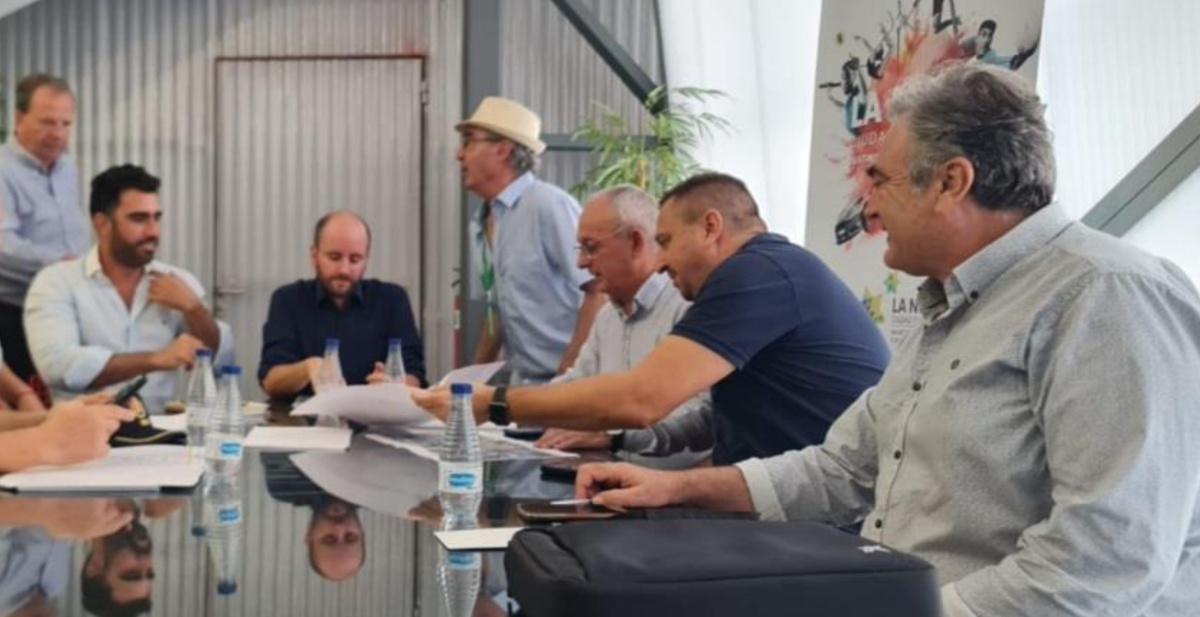 Ratificación del apoyo de La Nucía al rallye y visita a las obras de la Ciutat Esportiva Camilo Cano Ratificación del apoyo de La Nucía al rallye y visita a las obras de la Ciutat Esportiva Camilo Cano