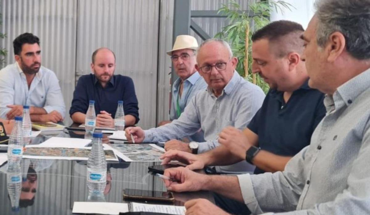 Ratificación del apoyo de La Nucía al rallye y visita a las obras de la Ciutat Esportiva Camilo Cano Ratificación del apoyo de La Nucía al rallye y visita a las obras de la Ciutat Esportiva Camilo Cano