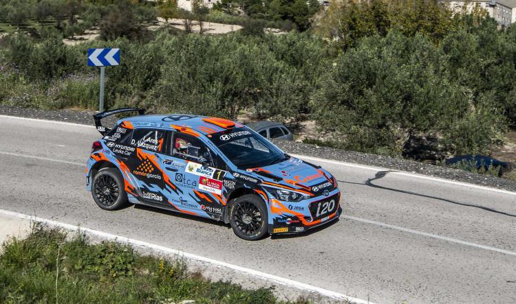 Iván Ares, el más rápido en el tramo que abre la jornada del sábado en el Rallye La Nucía-Mediterráneo