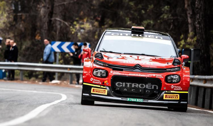 Jan Solans marca el mejor tiempo en el tramo de calificación