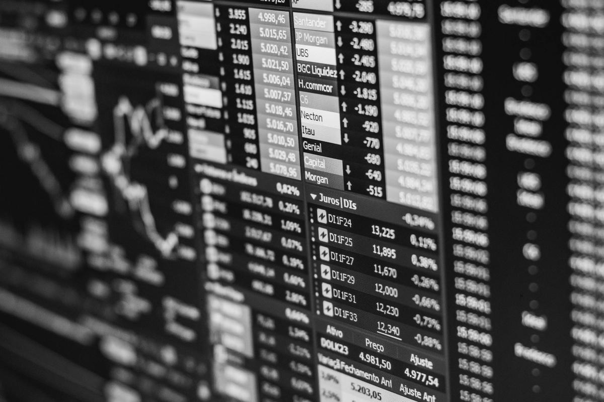 Des dirigeants du CAC 40 payés en moyenne 6,5 millions d’euros par an