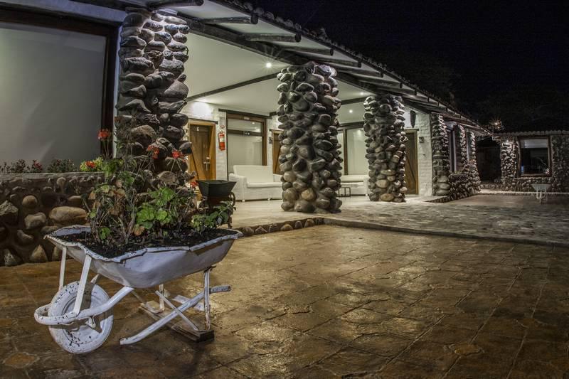 Tunas & Cabras Hotel