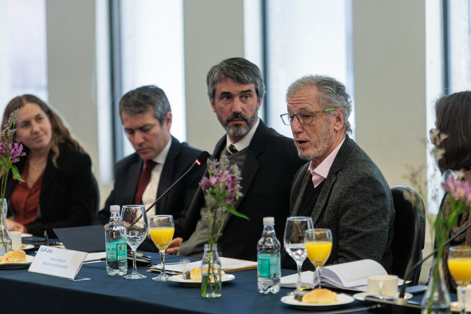 Ministro de Economía Alvaro García