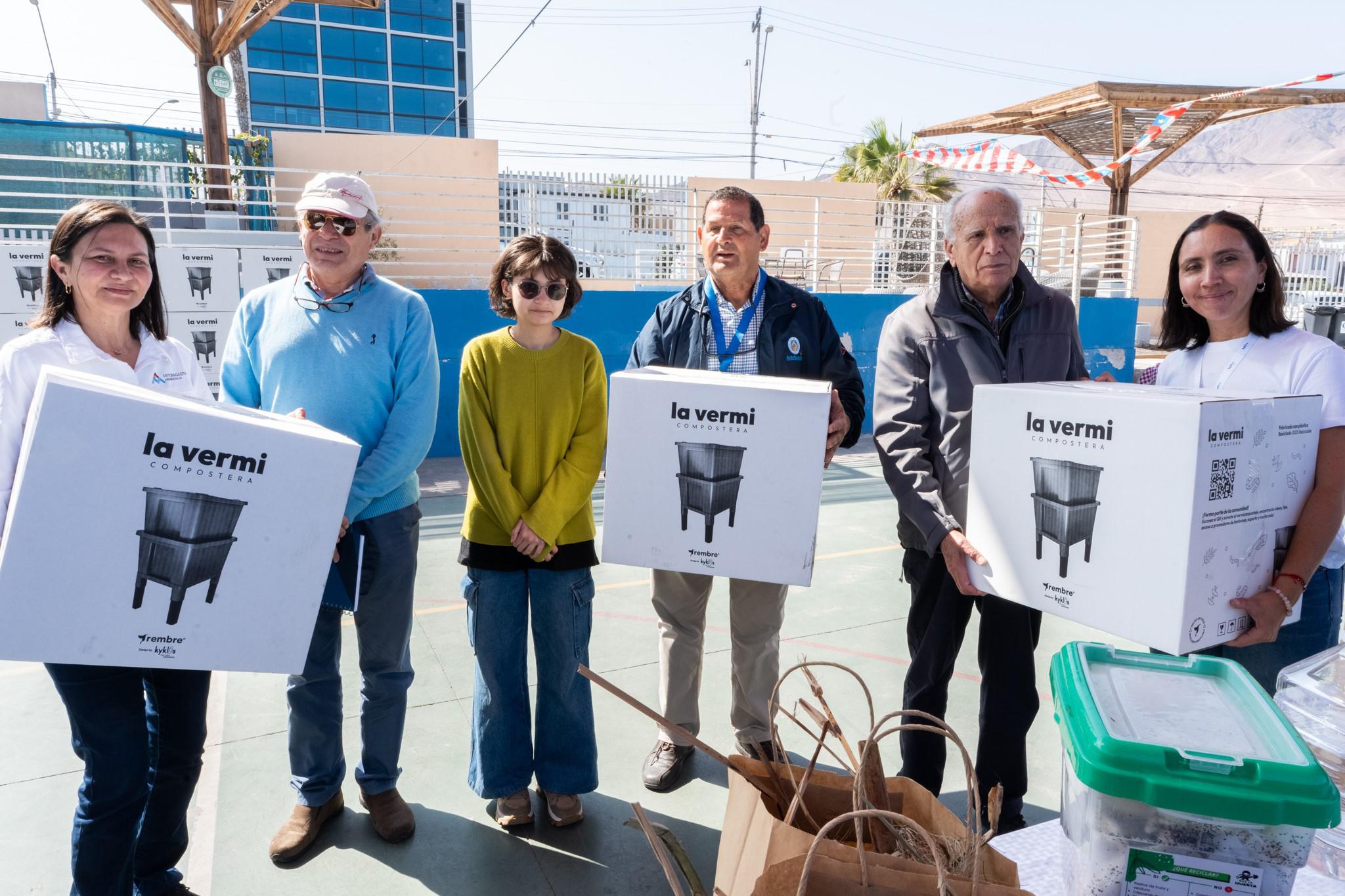 Entrega de vermicomposteras 6