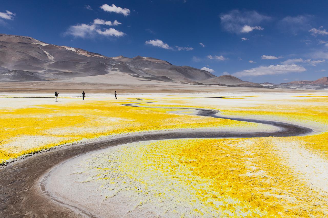 1 Primer lugar Alvaro Rojas. Contemplando el salar de Gorbea