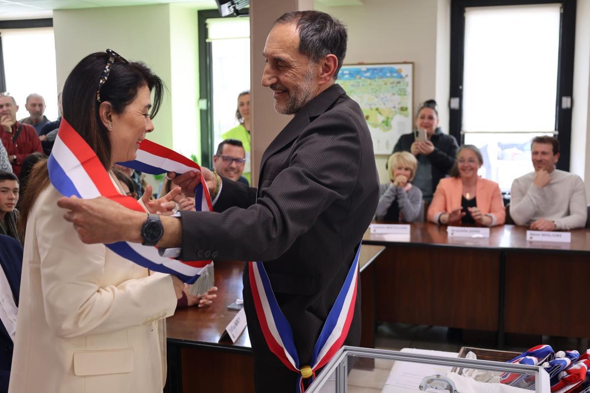 Le nouveau conseil municipal s'installe