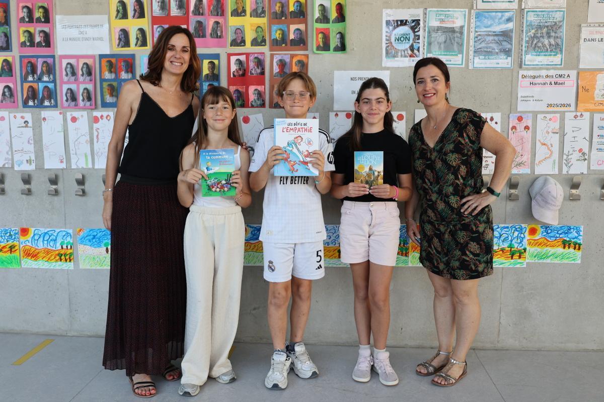 Cérémonie de remise de livres - Cap sur le collège pour les CM2 !