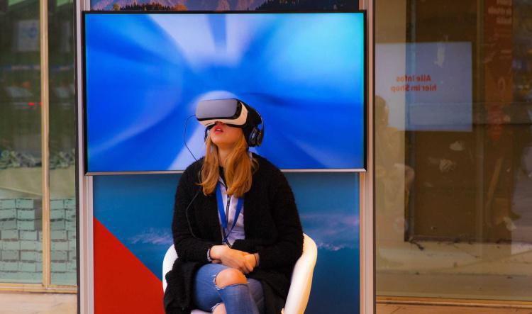 Virtual Reality's Many Applications