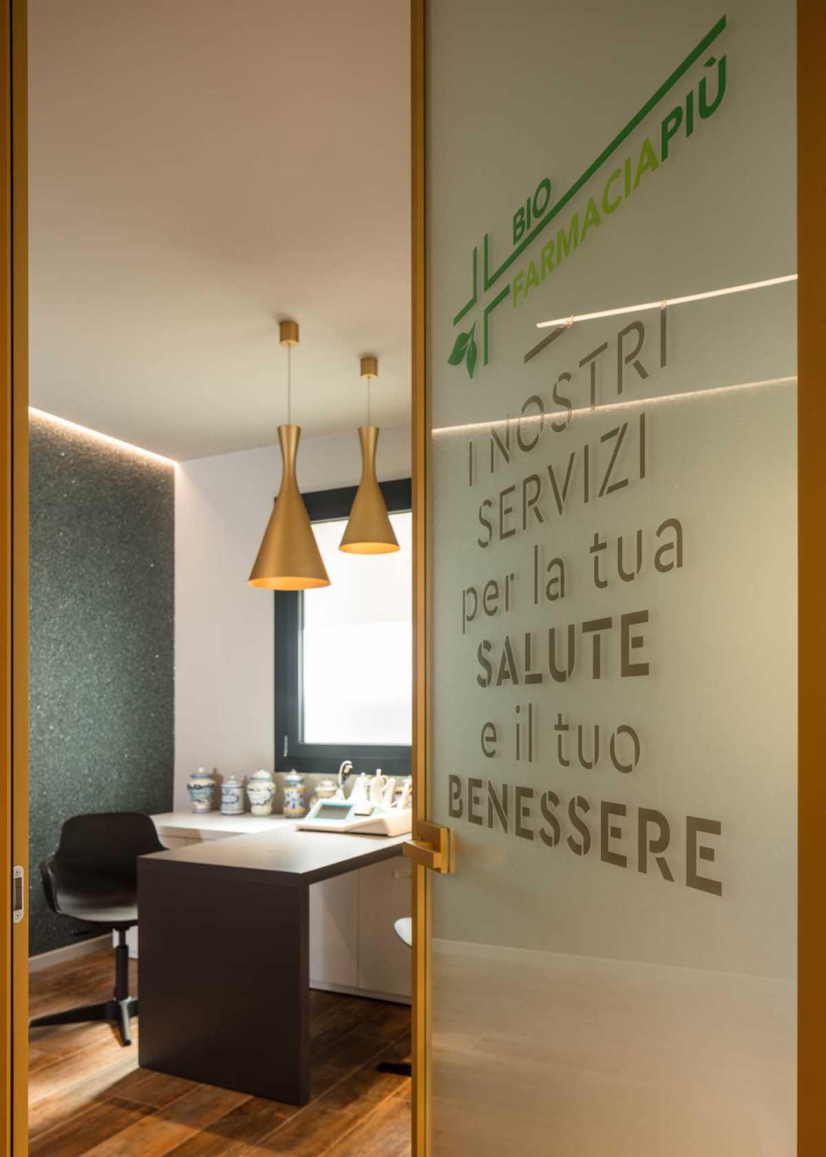 La Farmacia La Farmacia