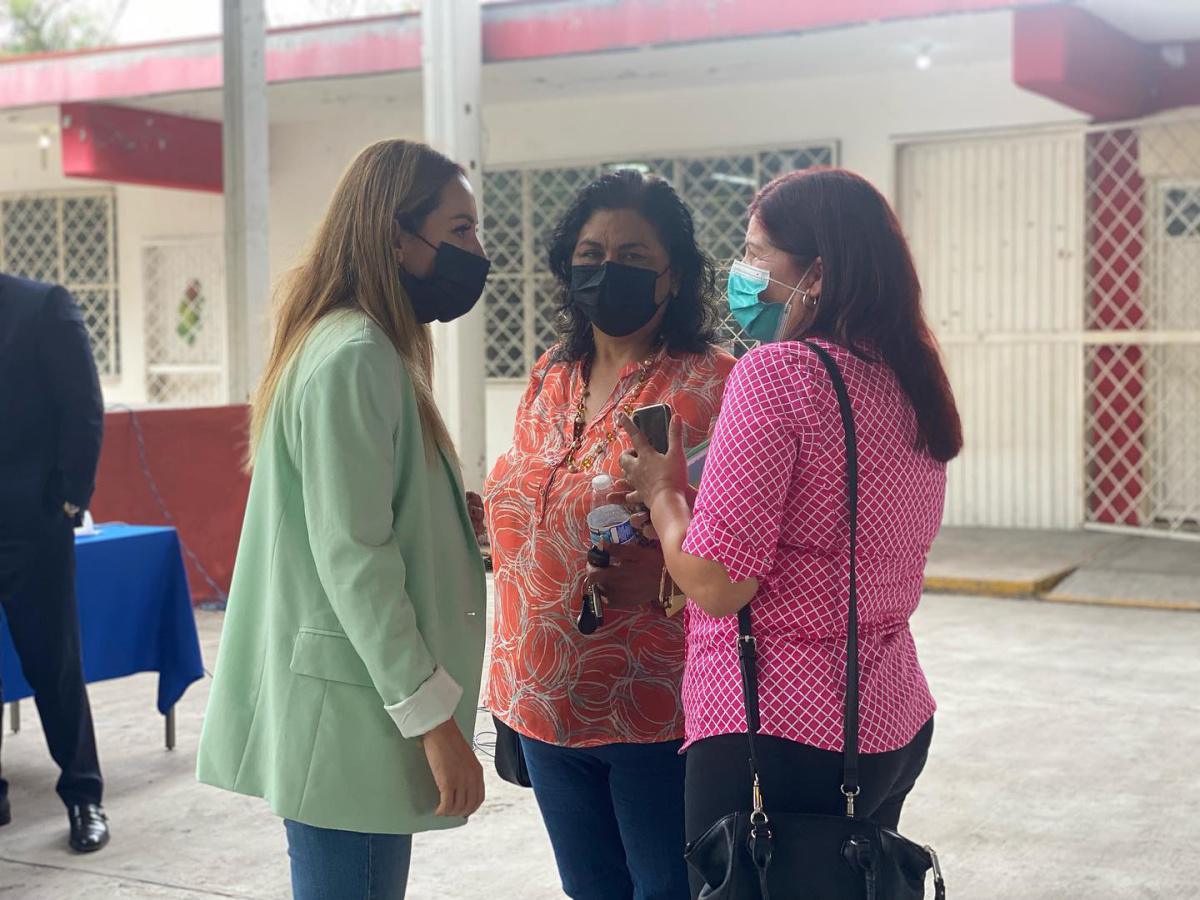 Reunión con Directores de Escuelas