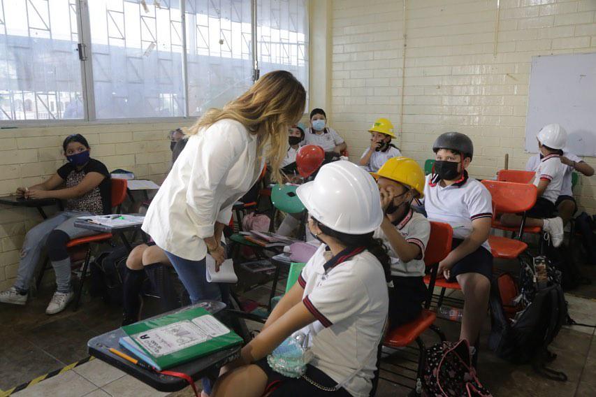 Escuelas Dignas y Seguras para los Estudiantes 