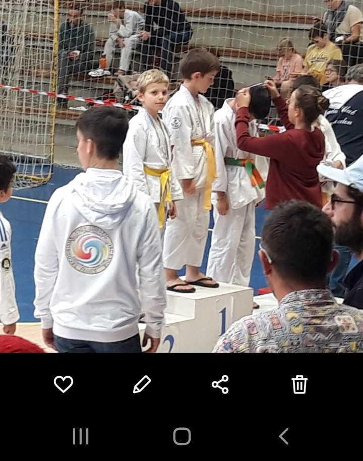 Tournoi du JCS a Nousty du 21/10/2023 ... Très bonne participation de tous vaillants petits champions de Lescar Judo ...