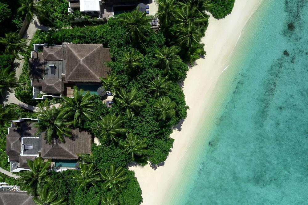 Raffles Maldives Meradhoo Resort ★★★★★