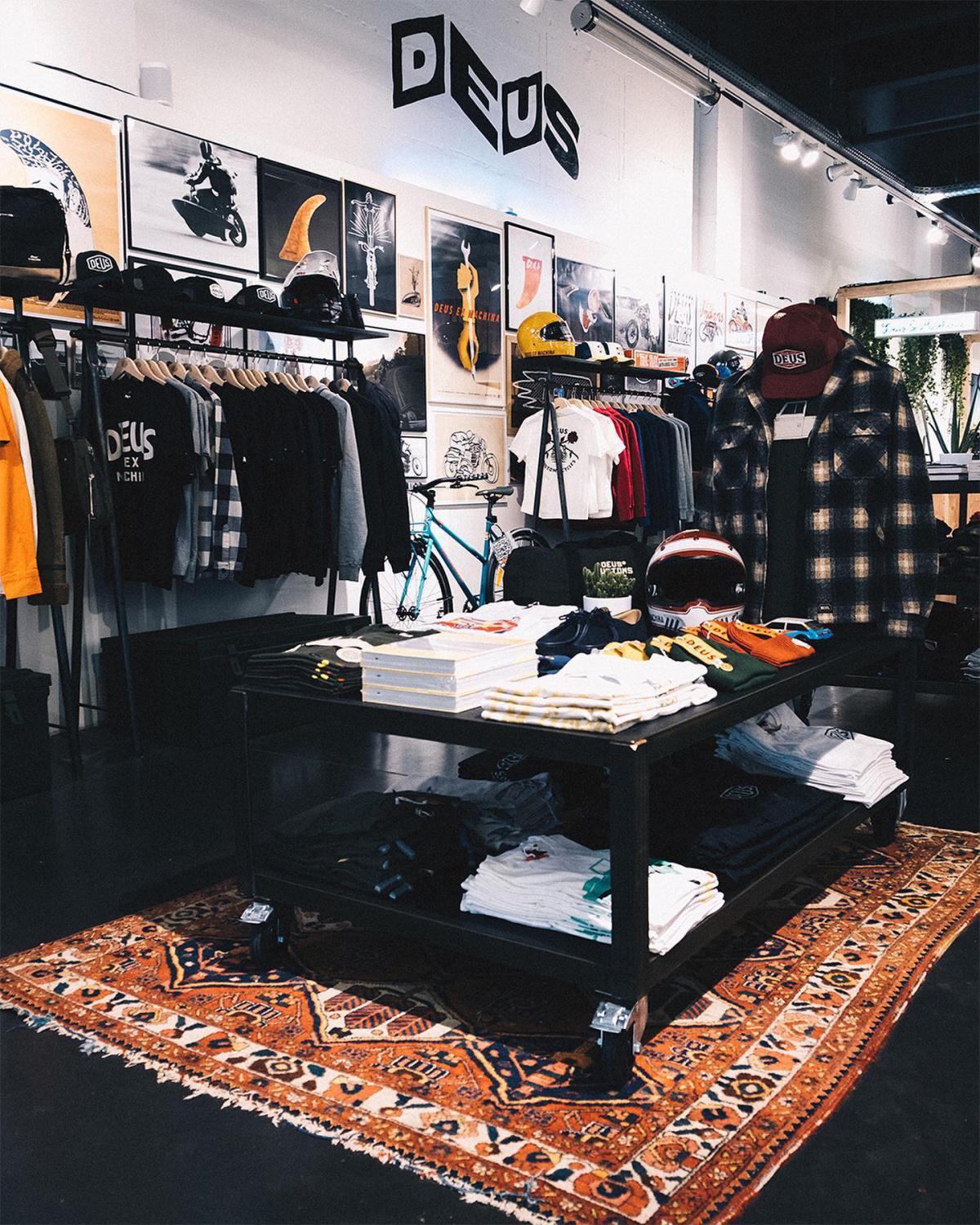 Deus Ex Machina - Temple of Enthusiasm Deus Ex Machina - Temple of Enthusiasm