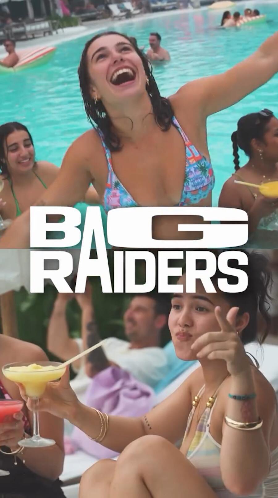 Bag Raiders at Mrs Sippy Bali 