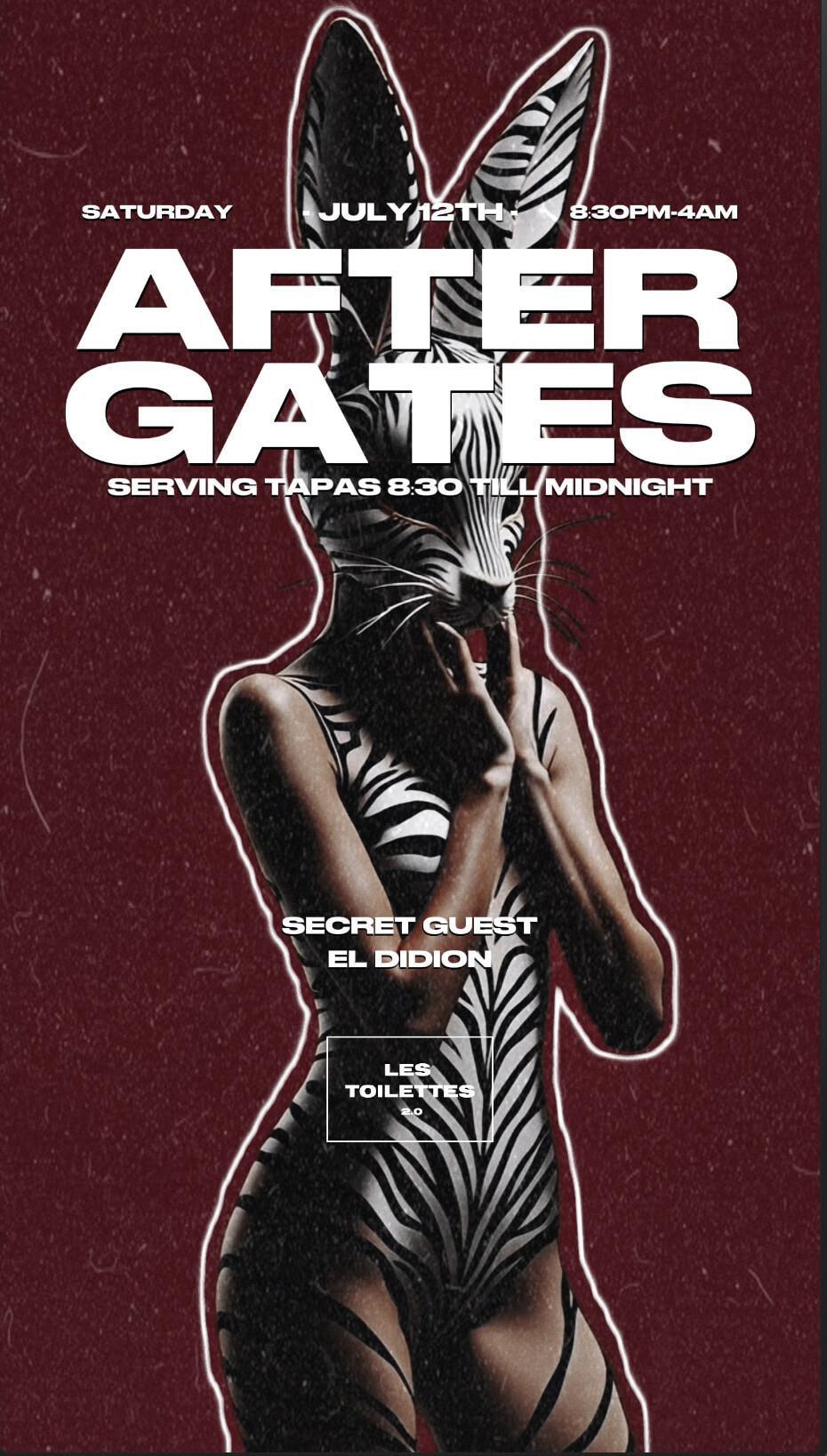 After Gates at Les Toilettes 