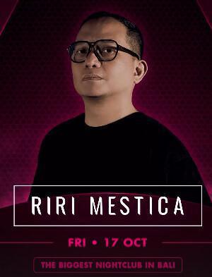 Riri Mestica at Atlas Super Club