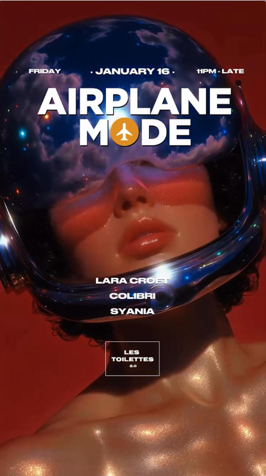 Airplane Mode at Les Toilettes