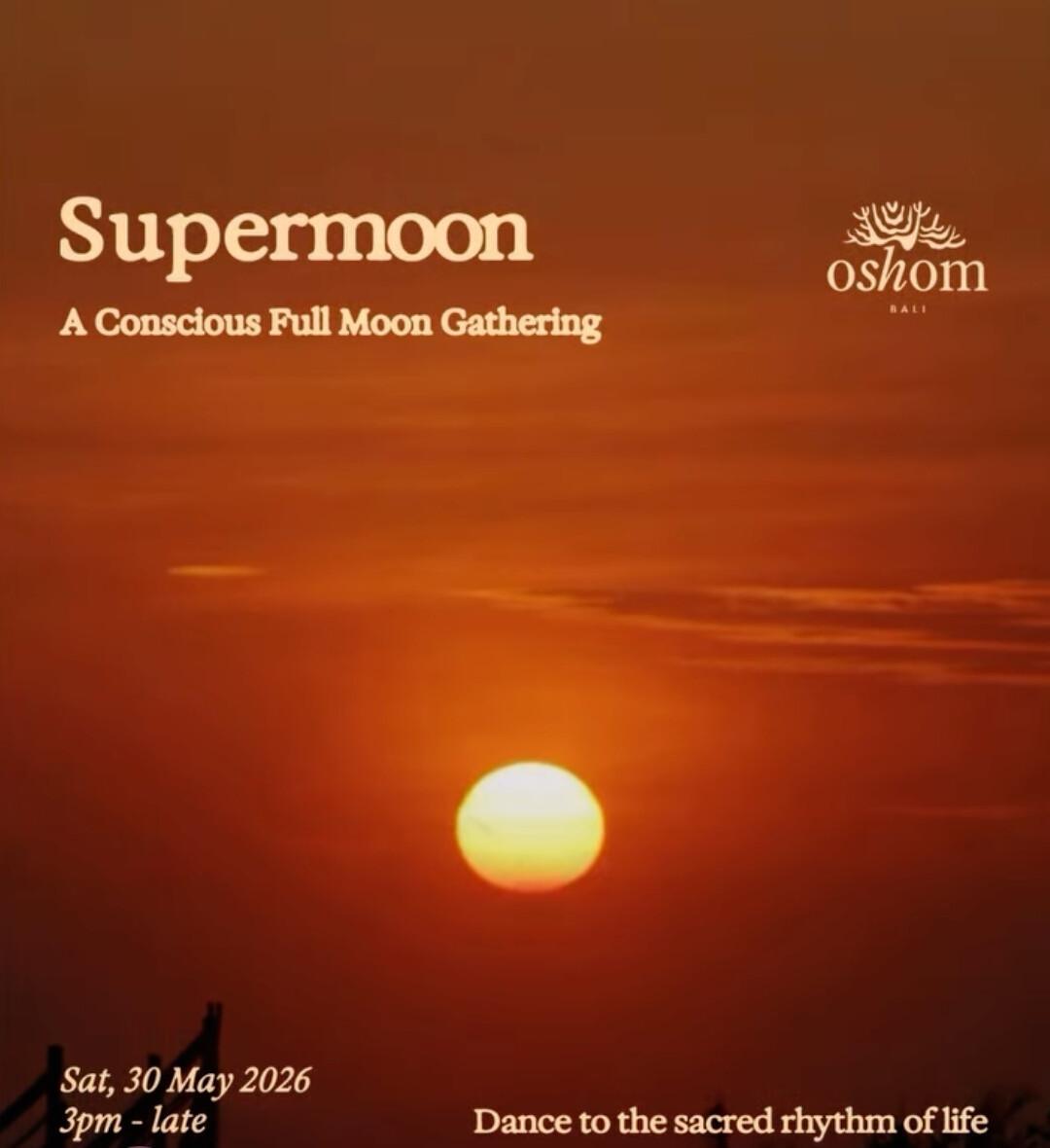 Full moon party Bali at Oshom