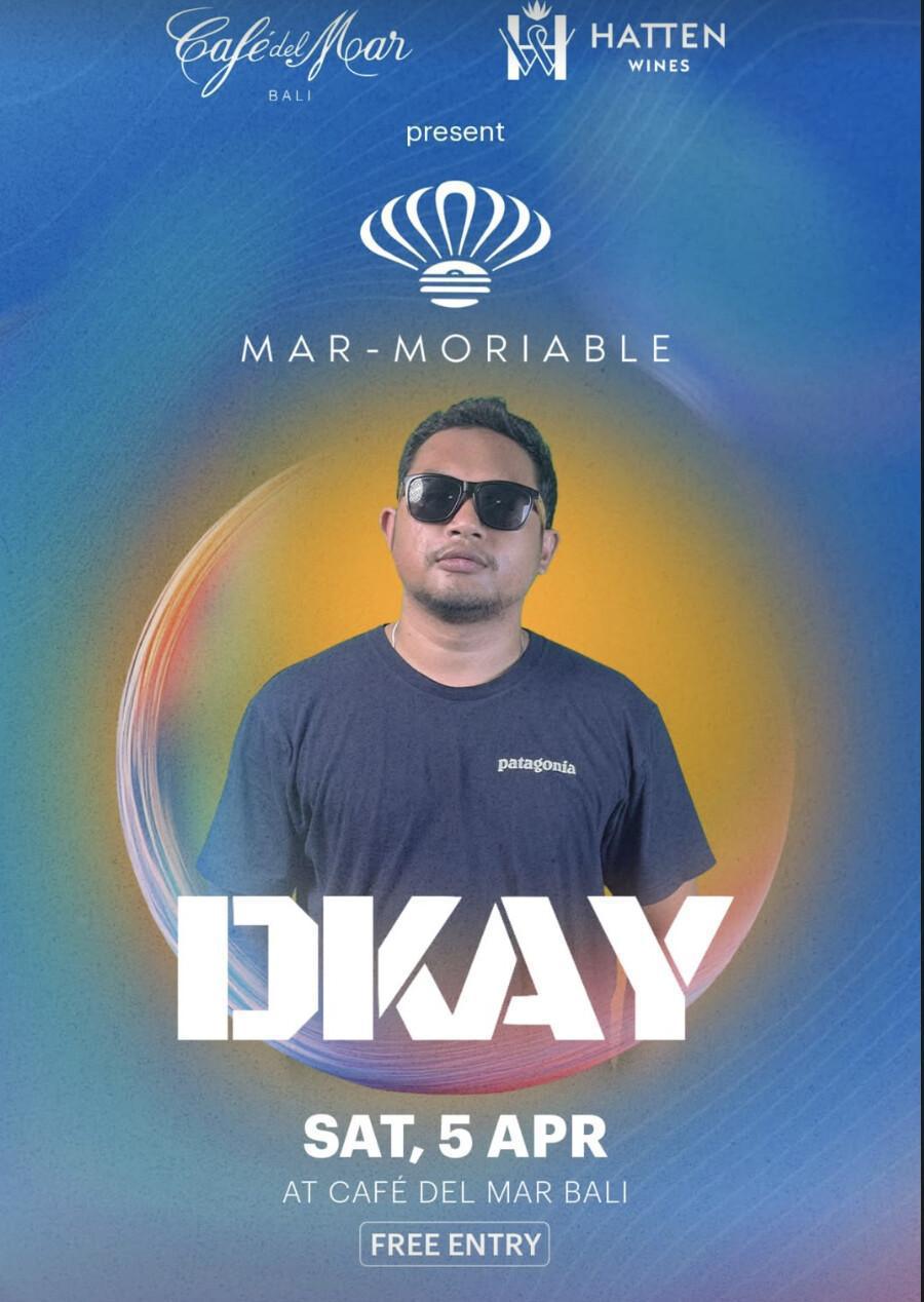 Mar-Moriable at Cafe Del Mar 