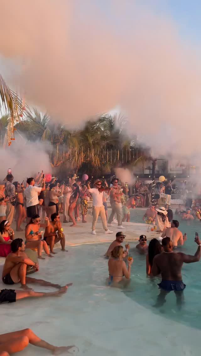 Afro House Sunset Party at El Kabron Bali Afro House Sunset Party at El Kabron Bali