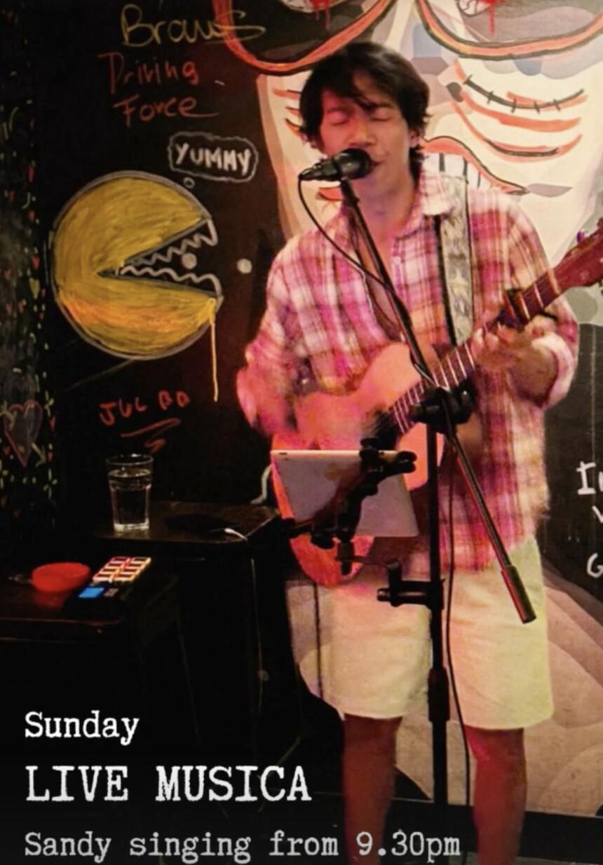 Sunday Live Musica at Calle Ocho 