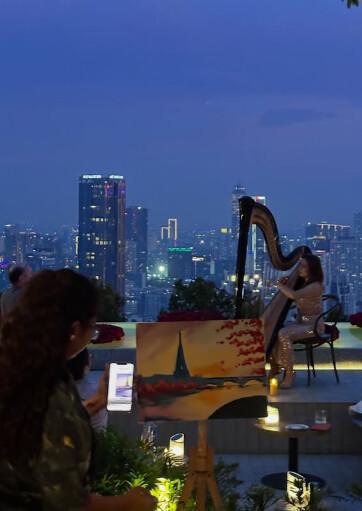 Enjoy sunset painting at Bartega Studio