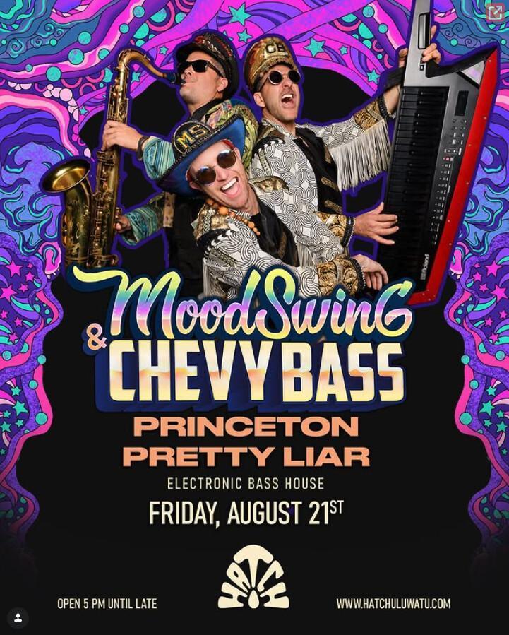 MOODSWING & CHEVY BASS at Hatch Uluwatu
