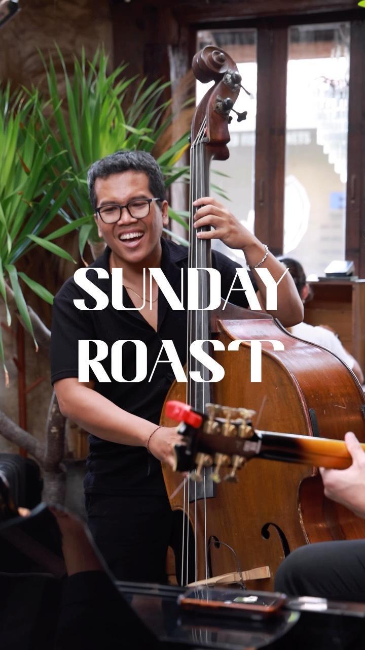 Sunday Roast with Live Band at Woods Bali Sunday Roast with Live Band at Woods Bali