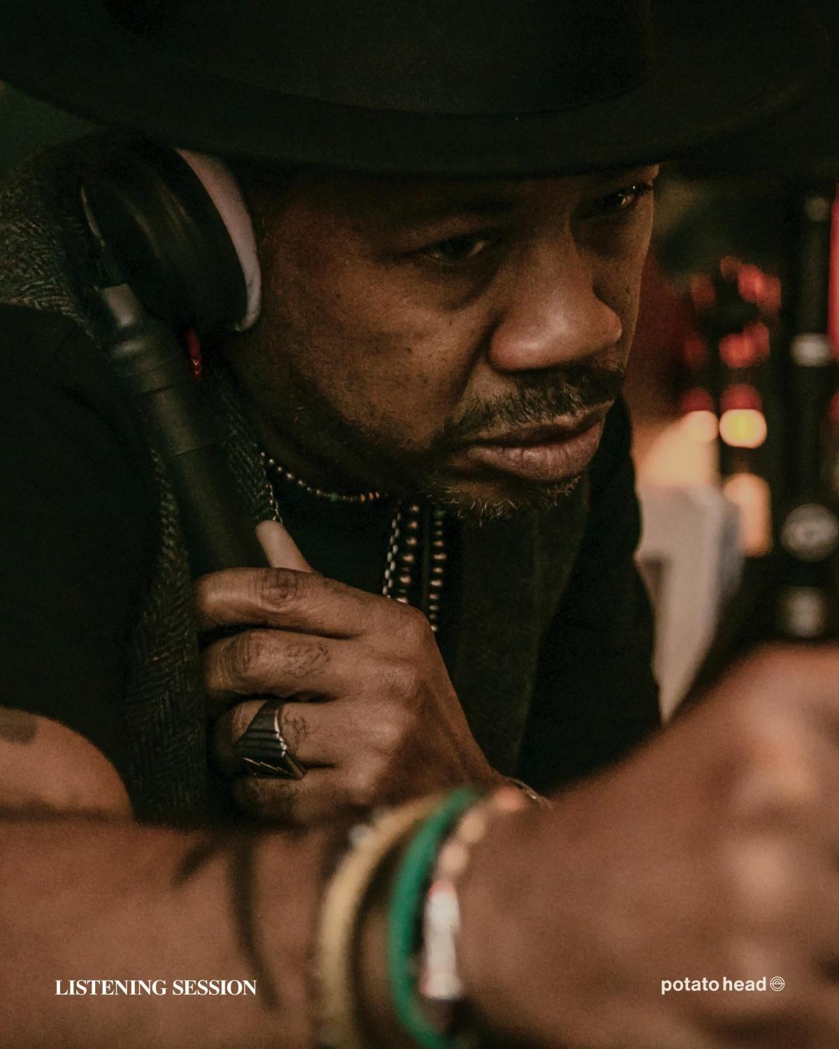 Listening Session with Ron Trent - LA MARR at Klymax Discotheque Listening Session with Ron Trent - LA MARR at Klymax Discotheque