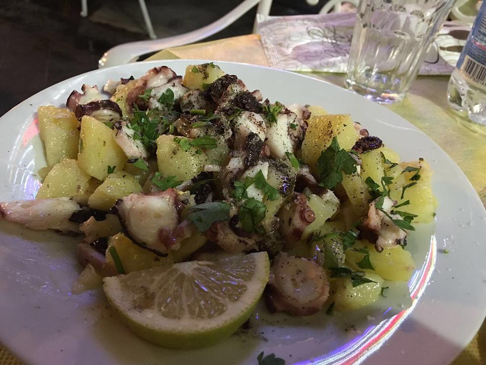 La Tavernella Vini e Sfizi La Tavernella Vini e Sfizi