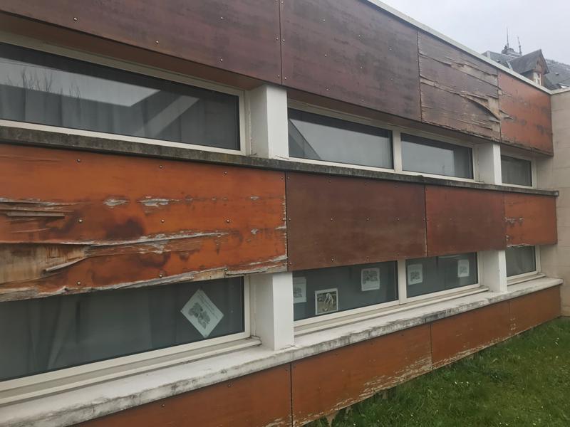 Jean Prévost : une école neuve construite par la municipalité Martin. Voici l'état où la laisse la municipalité actuelle...
