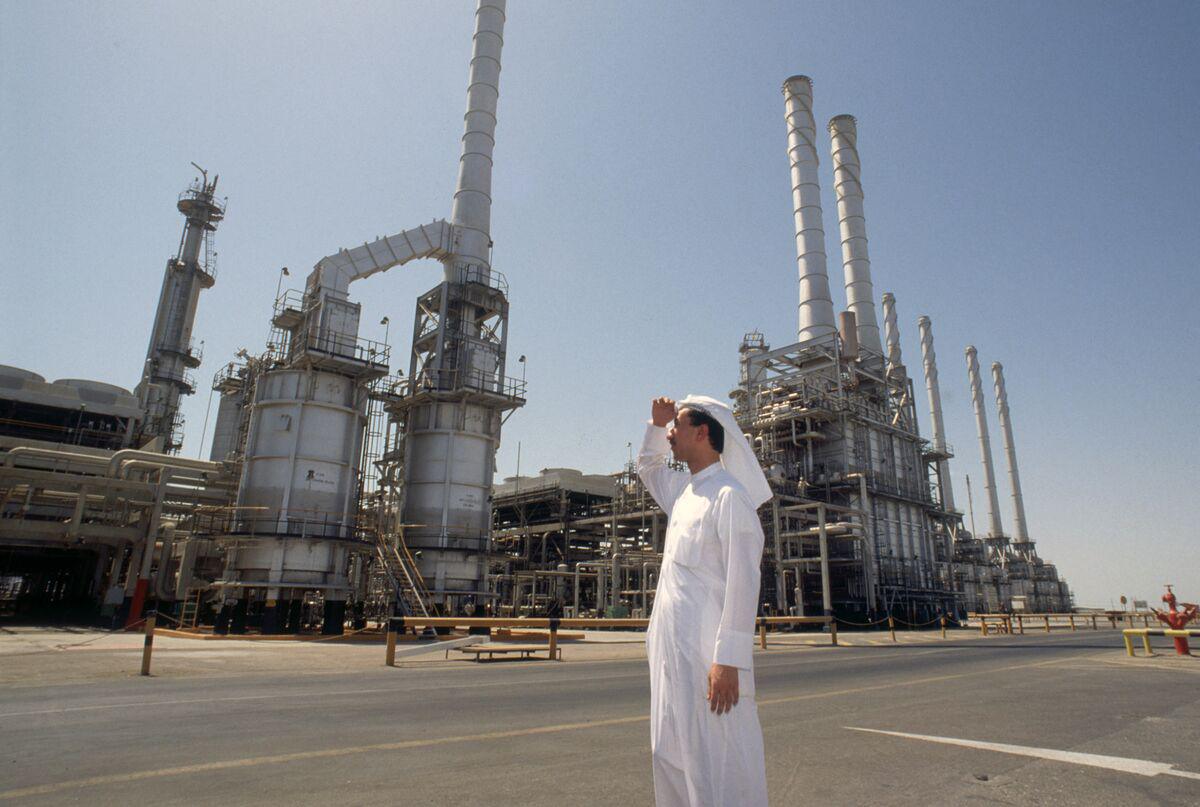 Saudi move on oil creates a splash rather than a wave