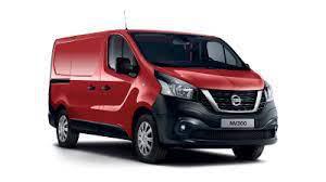 NISSAN NV 300