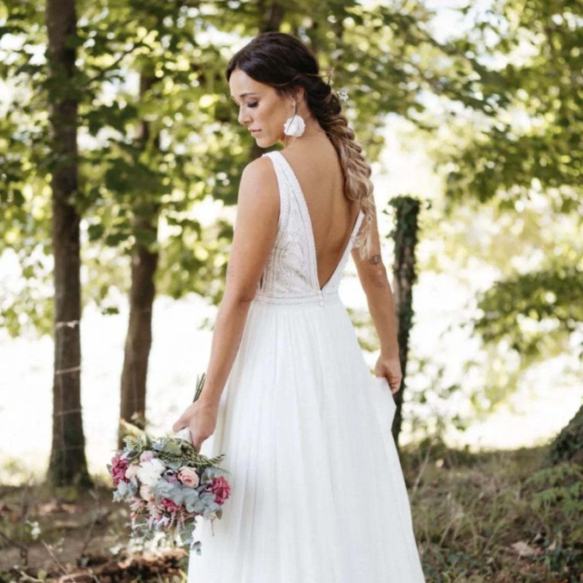 ¿CÓMO ELEGIR LOS ACCESORIOS PARA TU BODA? ¿CÓMO ELEGIR LOS ACCESORIOS PARA TU BODA?