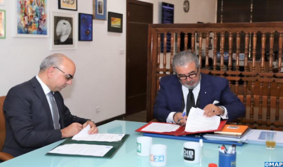 وكالة المغرب العربي للأنباء وتجمع المعلنين بالمغرب يوقعان اتفاقية شراكة