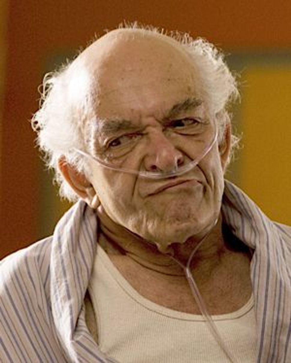 «هيكتور سالامانكا» يغادرنا «هيكتور سالامانكا» يغادرنا