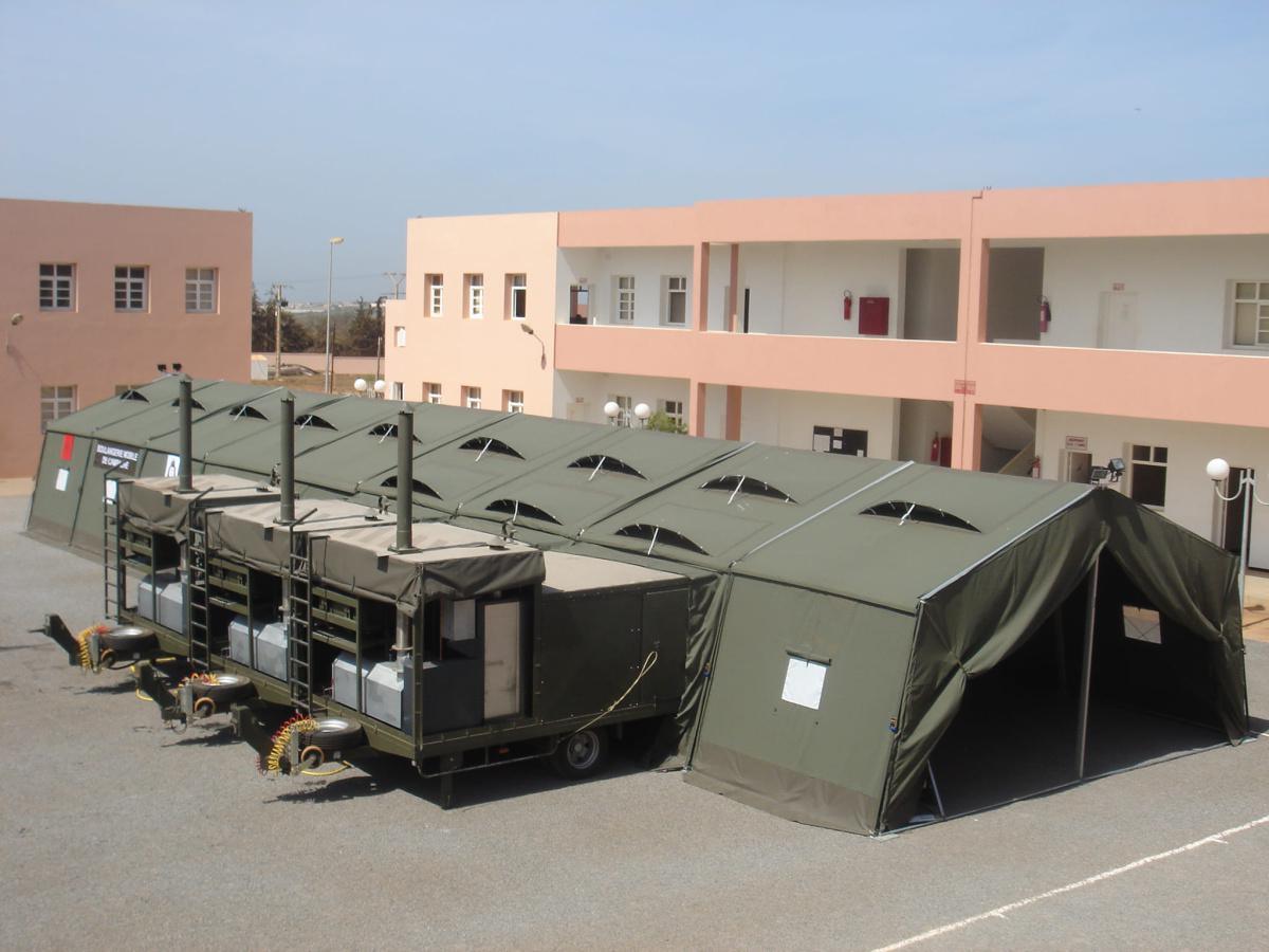  القوات المسلحة الملكية تنشر مخابز متنقلة في المناطق المتضررة من زلزال الحوز تستطيع تغطية حاجات 15 الف شخص يوميا