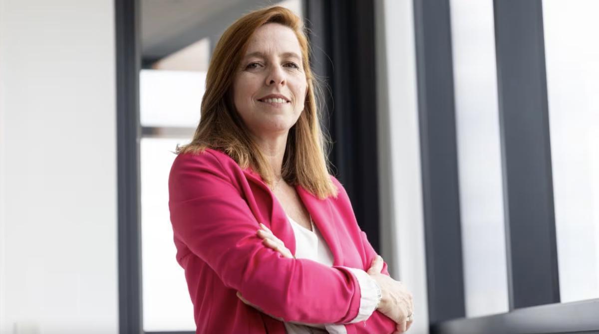 خبيرة إعلام : الناس يلجأون إلى وسائل الإعلام التقليدية في أوقات عدم اليقين خبيرة إعلام : الناس يلجأون إلى وسائل الإعلام التقليدية في أوقات عدم اليقين