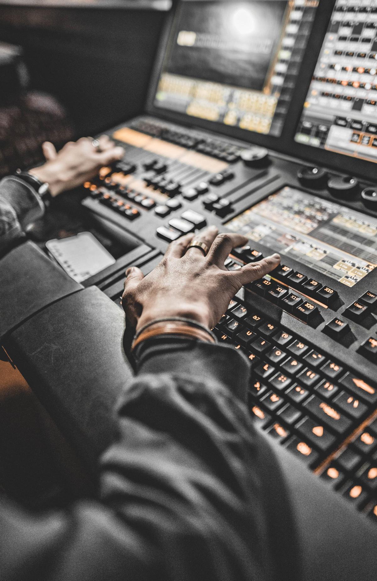 أنواع الدعاية المعلوماتية أنواع الدعاية المعلوماتية