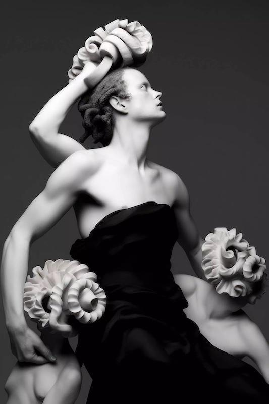 عن الخطوة الجريئة وراء غلاف مجلة Vogue Polska الذي تم إنشاؤه بواسطة الذكاء الاصطناعي عن الخطوة الجريئة وراء غلاف مجلة Vogue Polska الذي تم إنشاؤه بواسطة الذكاء الاصطناعي