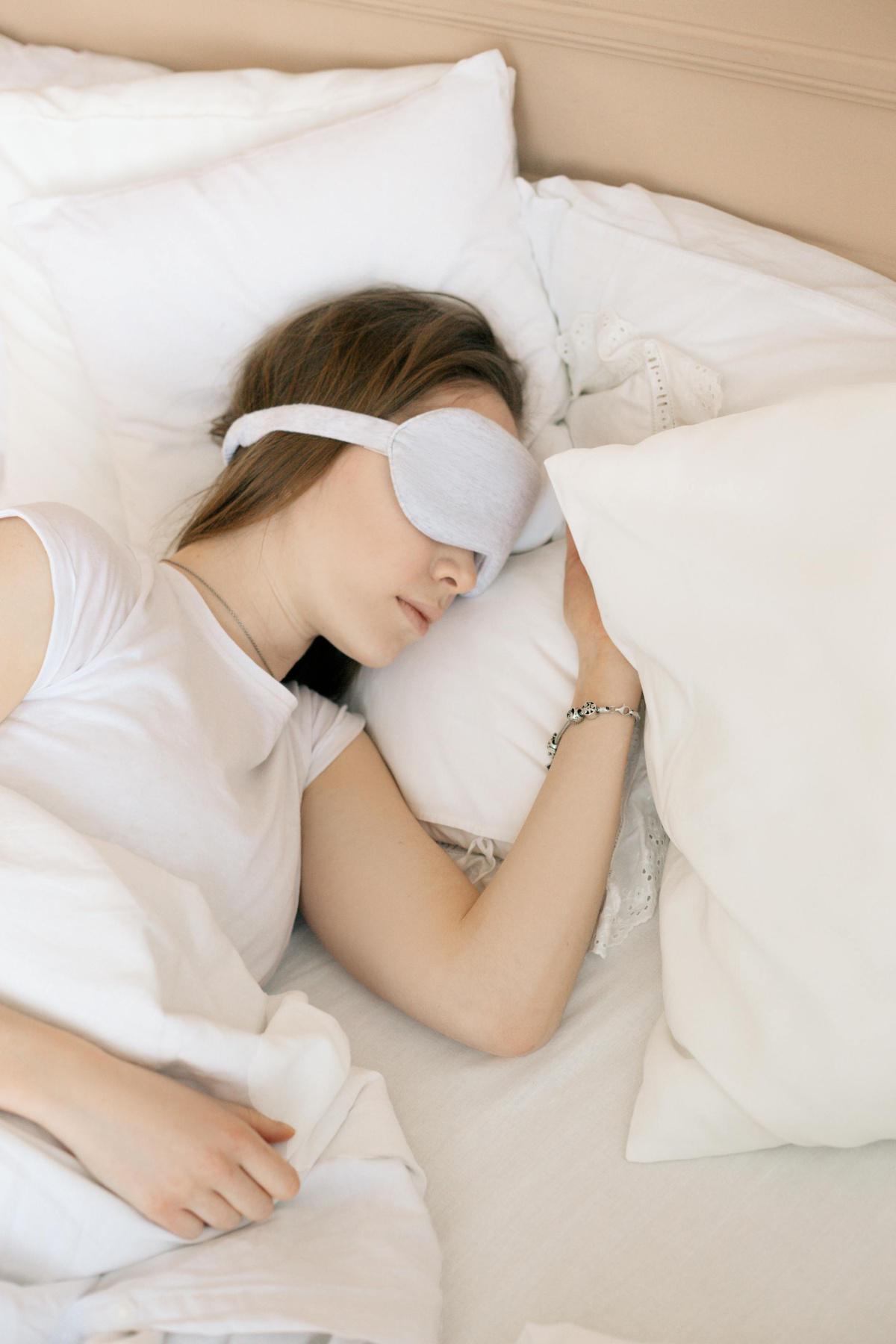 النوم مع التكنولوجيا: خطر على دماغك