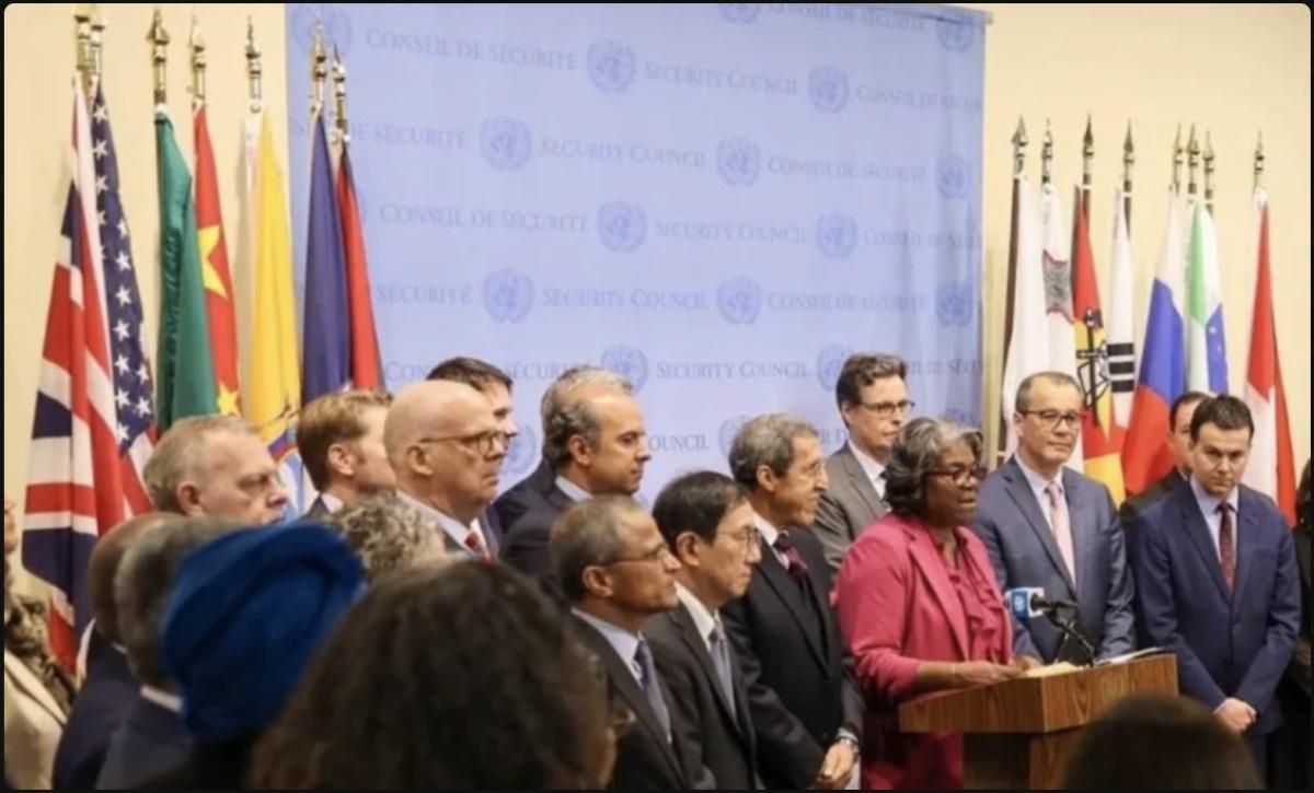 الجمعية العامة للأمم المتحدة.. سفيرا الولايات المتحدة والمغرب يقدمان للصحافة أول قرار للأمم المتحدة بشأن الذكاء الاصطناعي الجمعية العامة للأمم المتحدة.. سفيرا الولايات المتحدة والمغرب يقدمان للصحافة أول قرار للأمم المتحدة بشأن الذكاء الاصطناعي