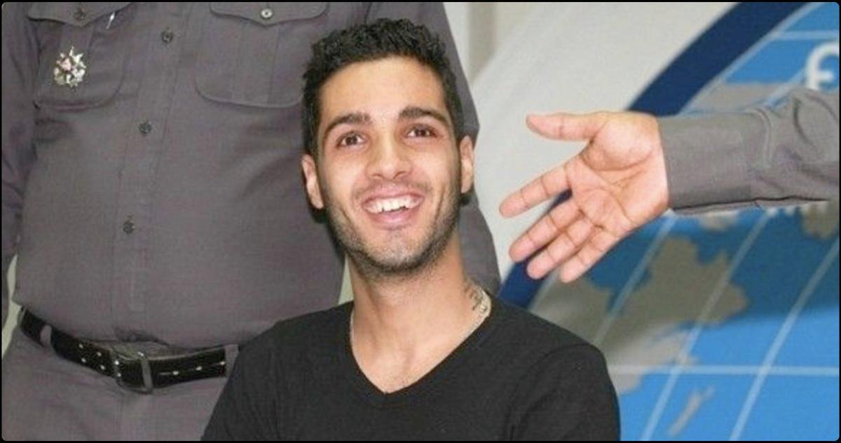 عودة "الهاكر المبتسم" حمزة بن دلاج إلى الجزائر عودة "الهاكر المبتسم" حمزة بن دلاج إلى الجزائر